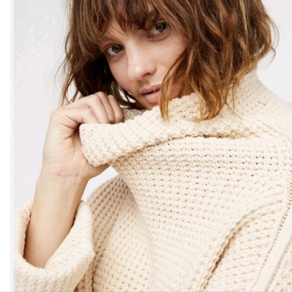 Free People Park City Pullover Cozy Knit Sweater Size Small Oversized Cropped - Picture 6 of 9